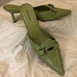 Mules with 1.5 in heel;